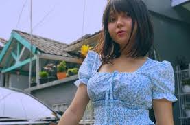 Jun 16, 2021 · alhasil, video syur mirip sarah viloid yang beredar di telegram menjadi perbincangan hingga viral. Profil Sarah Viloid Youtuber Gaming Cantik Dengan Jutaan Penggemar Hitekno Com