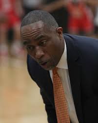 Fourth quarter surge sends No. 4 Central boys basketball past No. 21  Catholic Memorial, 67-50, in Division I State Tournament quarterfinals  (photos)