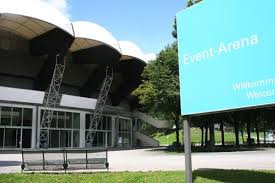 During the olympics, the record attendance was thought to be over 100,000. Olympiapark Ehemaliges Radstadion Abriss Beginnt In Wenigen Tagen Ende Einer Legende