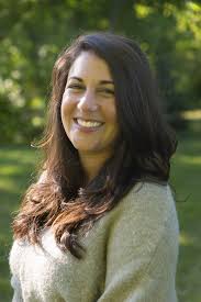 Sarah Block's Instagram, Twitter & Facebook