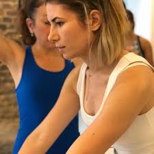 Formation Garuda Apparatus Foundation A à Paris chez Maria Elena Bernardi M  Studio! Super equipe❣️Bravo à vous👏👍😜#fitstudioleloft  #leloftpilatesgaruda #nice #ramatuelle #thegarudamethod @ Paris, France