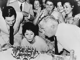 The perfect model look for formal parties Modern Etiquette How To Plan A Birthday Party Vogue