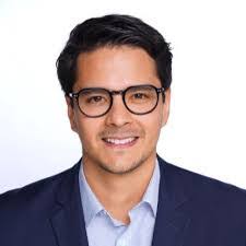 Daniel Campos's Instagram, Twitter & Facebook