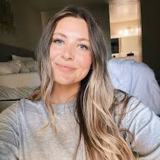 Emily McIntosh (@emily_mac_) • Instagram photos and videos