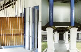 Adakah anda berani meletakkan jaminan seratus peratus bahawa memang ternyata mona mati di tali gantung dengan keadaan. Cerita Mona Fendi The Art Of Mike Mignola