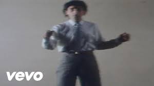 Chordify gives you the chords for any song. Franco Battiato Centro Di Gravita Permanente Youtube Concerti Canzone