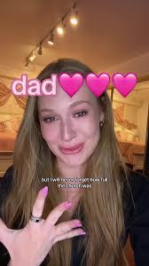 Allie Stratton's Instagram, Twitter & Facebook