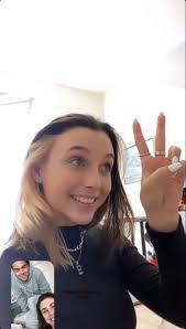 Pin By Crisi On Emma Chamberlain In 2020 Blonde Underneath Aesthetic Hair Hair Inspo Color