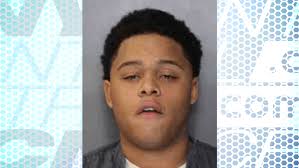 Syracuse teen arrested for loaded handgun, cocaine