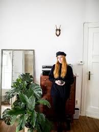 Homestory Antikstucke Katzen Und Pflanzen Unter Einem Dach Pflanzen Schone Zimmerpflanzen Zimmerpflanzen