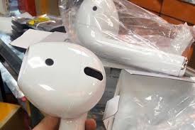 Beli airpods kiri terbaik & berkualitas harga murah terbaru 2021 di tokopedia! Beli Airpods Palsu Di Toko Online Yang Datang Airpods Sebesar Hair Dryer