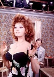 The italian tracy & hepburn?. Sophia Loren And Marcello Mastroianni On The Set Of Matrimonio All Italiana 1964 Sofia Loren Sophia Loren Attrici