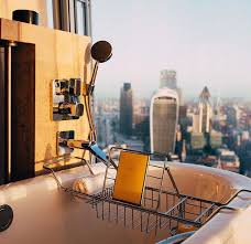 Soak Up The View From The Comfort Of Your Bath Shangri La Hotel Shangri La Heated Floors