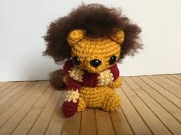 Gryffindor Lion In 2020 Harry Potter Crochet Amigurumi Pattern Red Heart Super Saver Yarn