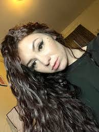 Kelsey Talbot's Instagram, Twitter & Facebook