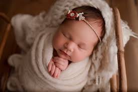 This baby made snuggling an art form! ☺️ #newbornphotographer  #newbornposing #houstonnewbornphotographer