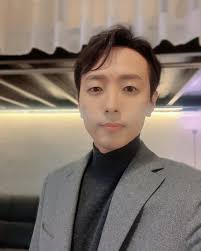 Joon Won Huh (@joonwon_huh) • Instagram photos and videos