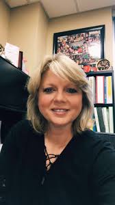 Tammy Kirkland's Instagram, Twitter & Facebook