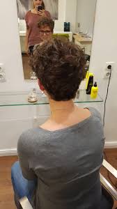 She Got A Christmas Perm For Her Husband The Best Present Ever Short Curly Hairstyles For Women Curly Hair Styles Curly Hair Styles Naturally