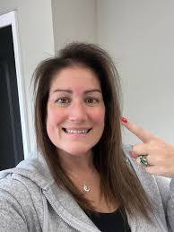 Kathy Bolling's Instagram, Twitter & Facebook