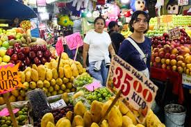 Salario mínimo actual compra 1.94 canastas básicas, celebra Conasami; en 2018 eran 0.78