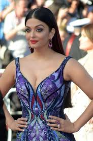 Bollywood Hot Actress Aishwarya Rai Bachchan Bollywood Actress Hot Photos Beautiful Bollywood Actress Aishwarya Rai