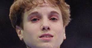 Kerri Strong's Instagram, Twitter & Facebook