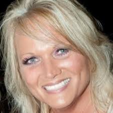 Sandra Valles-Metzger