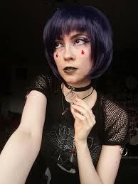 How do i look today🥰🙄🤔