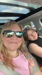 Amy Eichelberger (@amy13bagels) • Instagram photos and videos