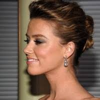 Debbie Conlan's Instagram, Twitter & Facebook