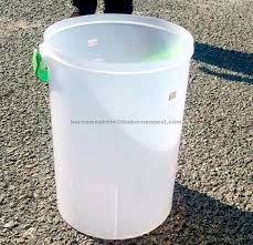 Saya isi air dalam baldi dan kemudian curahkan air dari balkoni, sekali baling baldi ke bawah, katanya kepada mstar. Kanak Kanak 18 Bulan Ditemui Lemas Di Dalam Baldi Air