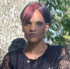 Kendra Metcalf's Instagram, Twitter & Facebook