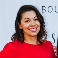 Anja Howard's Instagram, Twitter & Facebook