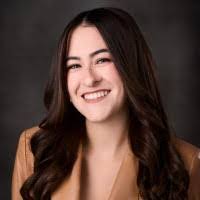 Emma Drew's Instagram, Twitter & Facebook