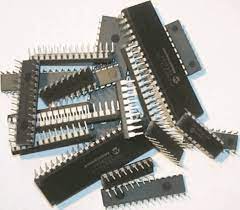10 Steps To Choose Perfect Microcontroller For Your Project - Gadgetronicx
