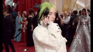 Cover look for this issue, vogue commissioned three unique covers—all starring billie eilish—from three different photographers. Billie Eilish Finally Does The Glambot Youtube