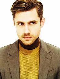 Pin By Madelyn Mcdonald On Aaron Tveit Aaron Tveit Aaron Les Miserables