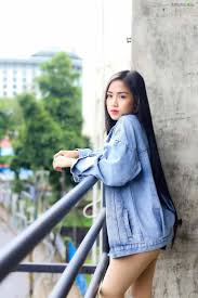 👩🏻-𝐒𝐮 𝐘𝐚𝐭𝐢 𝐋𝐢𝐧𝐧 🇲🇲