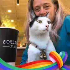 ❤️ home ❤️ Keith and I are officially homeowners in Maryland! We closed