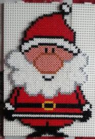 Deco Kdo Nat Perles Hama Pere Noel Gros Nez Perles Hama Noel Perles A Tisser Pixel Art Noel