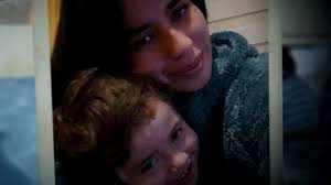 Madre de Tomás Bravo arremete con el padre del niño: "Le mostró fotos de mi  hijo fallecido a una supuesta médium"