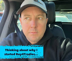 Craig Whitley's Instagram, Twitter & Facebook