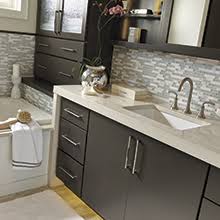 Diamond is a recognized brand in the cabinetry industry and we would like to share with you the buzz we are creating! Cabinet Color Trends Diamond Cabinetry