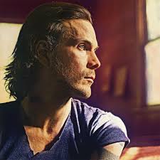 Simone Felice: album, låtar, spellistor