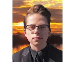 Christina Maxey's Instagram, Twitter & Facebook