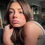 Beth Brisbin's Instagram, Twitter & Facebook