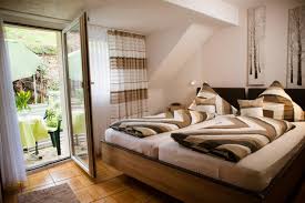We'll even let you know about secret offers and sales when you sign up to our emails. Cochem Pensionen Zimmer Unterkunfte Ab 37