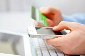 For example, local grocery stores that hire personal shoppers on an hourly contract basis, can pay up to $25 an hour. Apple Personal Shopper Clear Dimension
