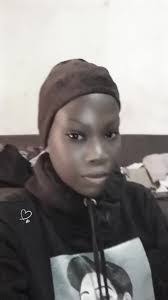 Lisa Morine's Instagram, Twitter & Facebook